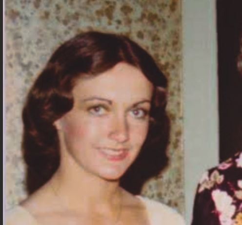 Anne Hamilton at 18